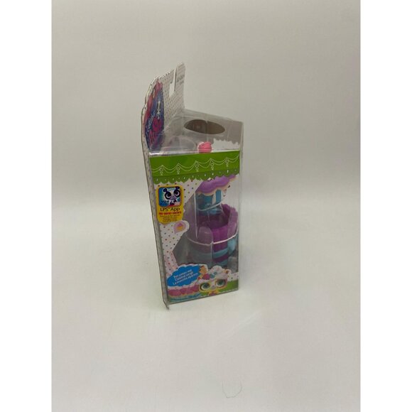 2012 Hasbro Littlest Pet Shop Sweetest Hide & Sweet Penguin Figurine Toy #3066 - Picture 5 of 7